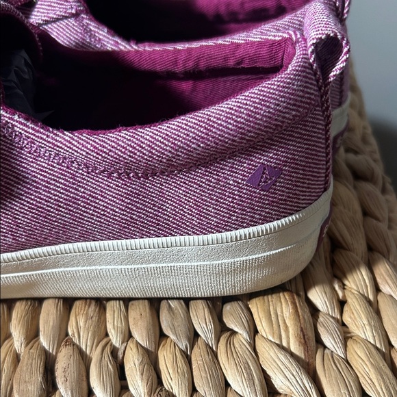 Sperry Women's Pink Canvas Sneakers - Picture 3 of 8